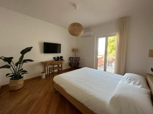 San Lorenzo Nuovo Casa | Vistalago