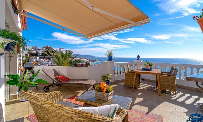 Urbanizacion Ladera del Mar Apartamento | Vistas del Mar by Casasol