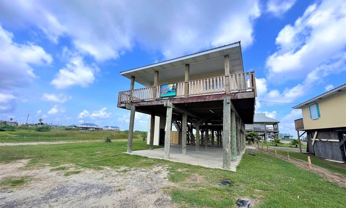 Grand Isle Apartamento | Vitamin Sea está frente a la playa con acceso a la playa en Grand Isle