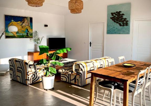 Entraigues-sur-la-Sorgue Casa | Viva la vida