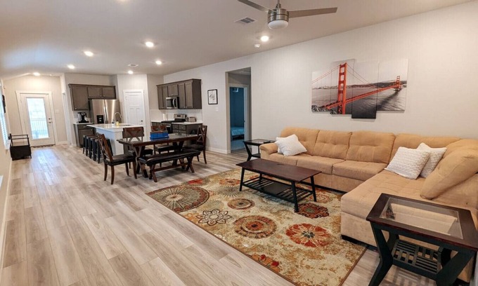 Wellborn Apartamento | Retiro Vivanta - Carga gratuita para vehículos eléctricos - Cerca de Kyle Field