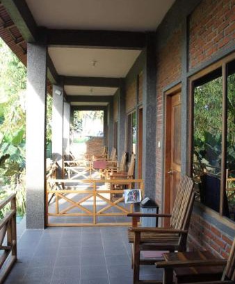 Hu'u Casa | Vivian's Lakey peak homestay