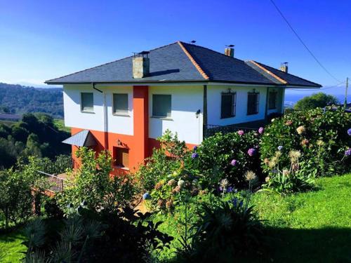 Tapia de Casariego Apartamento | Vivienda familiar y apartamentos RURALES LA BRAÑELA