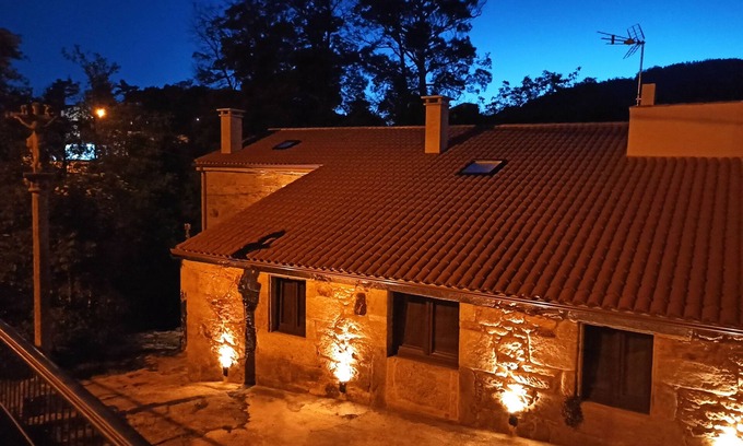 Boiro Casa | Casal da Ponte nas Rías Baixas: Agradable alojamiento en paseo fluvial en Boiro