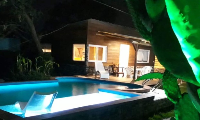 Villa Carlos Paz Cabaña | Vivisierras Espectacular Cabaña Villa Carlos Paz pileta privada barrio exquisito