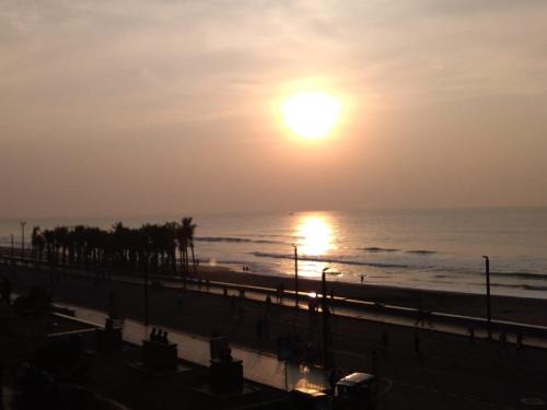 Visakhapatnam Apartamento | Vizag Bay Side Holiday Home