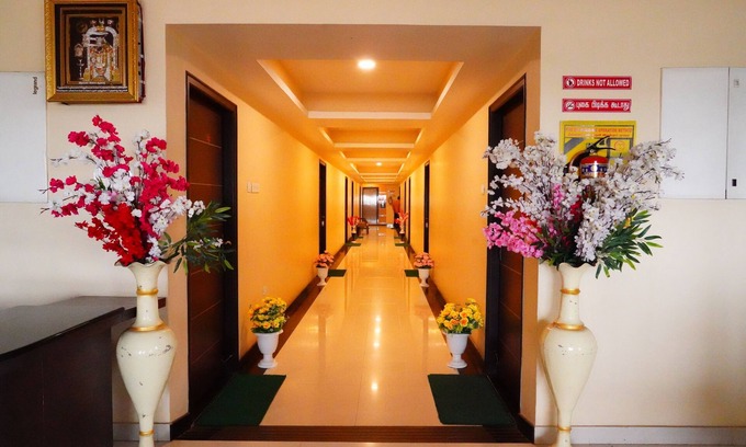Walajapet Hotel | VJR Mahal and Vinayagam Residency