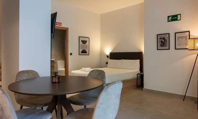 Montolivet Apartamento | VLC HOST - Zapadores D