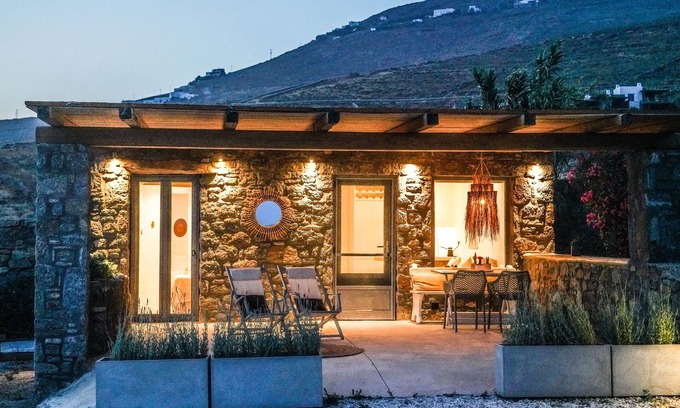 Kalafatis Casa | VLIA Myconian Residences