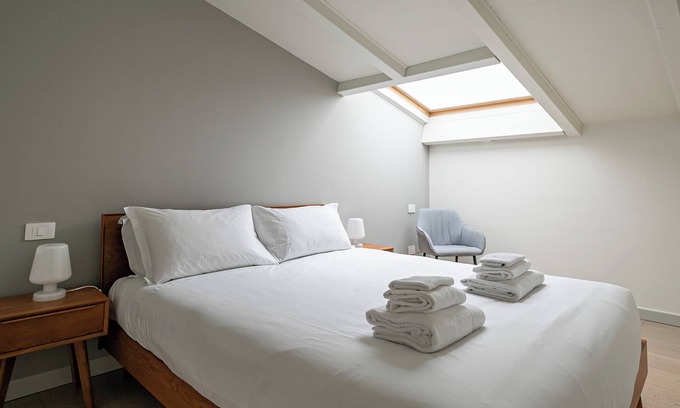 Monza Casa | Volta 40 - B - Una Habitación Pensión, Capacidad 4
