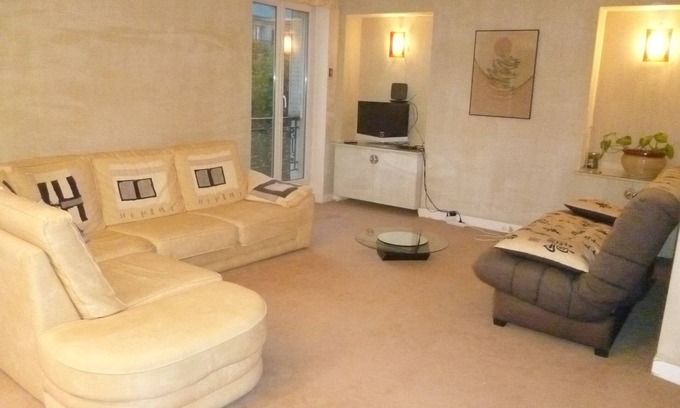 Quartier de la Roquette Apartamento | Voltaire. Apartamento de 62m2 con parking.