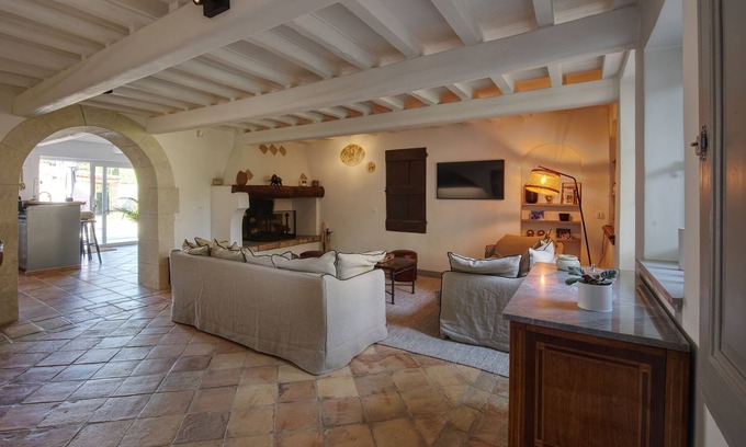 St.-Remy-de-Provence Chalet De Esquí | Vrbo Property