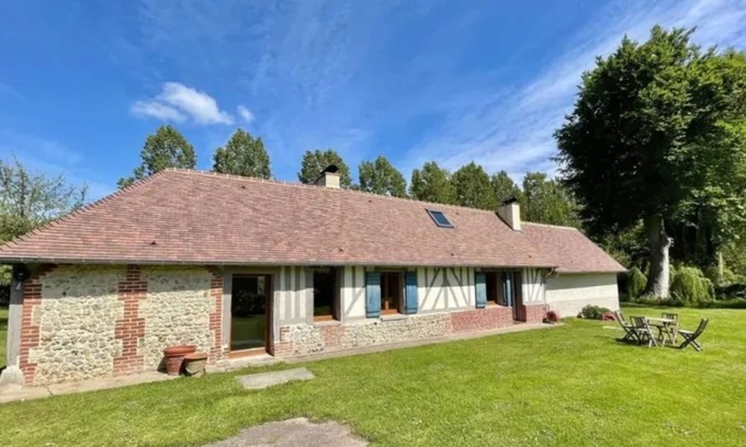 Saint-Gatien-des-Bois Casa | Vrbo Property