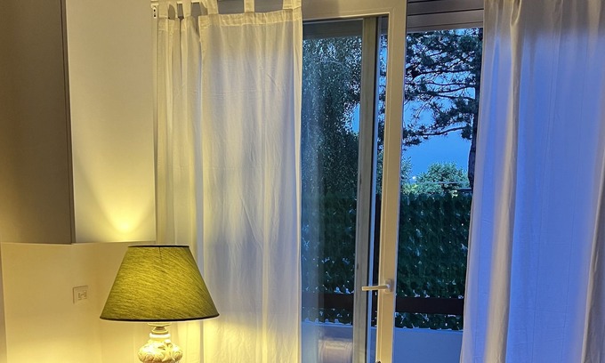 Albese con Cassano Apartamento | Vrbo Property