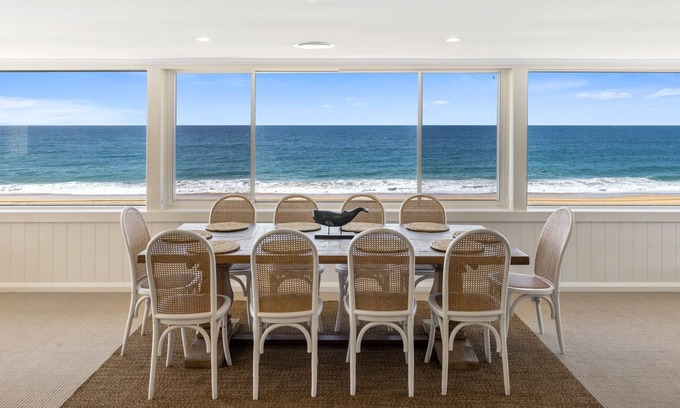 Narrabeen Casa | Vrbo Property