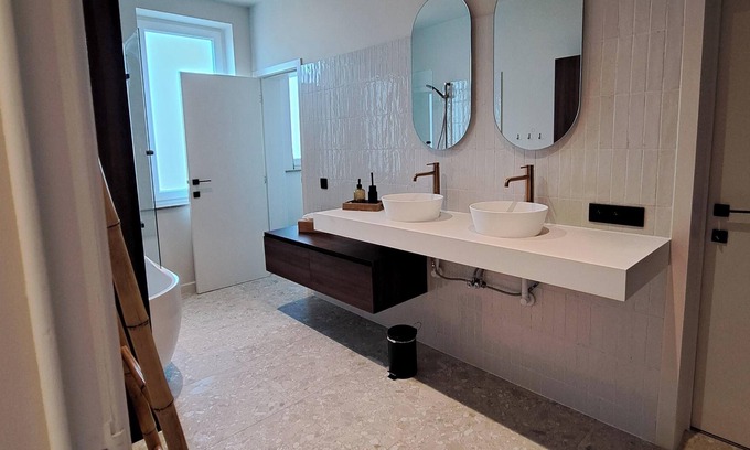 Sint-Andries Casa | Vrbo Property
