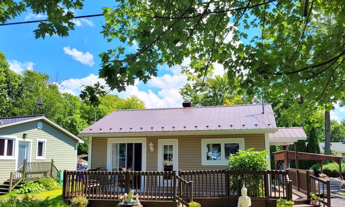 Saint-Anicet Chalet De Esquí | Vrbo Property