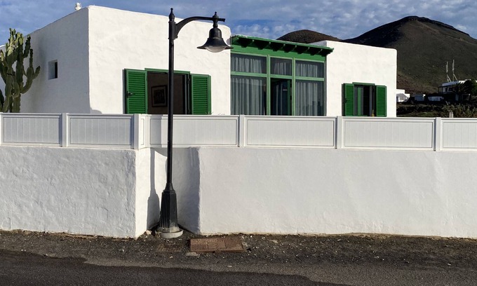 El Golfo Casa | Vrbo Property