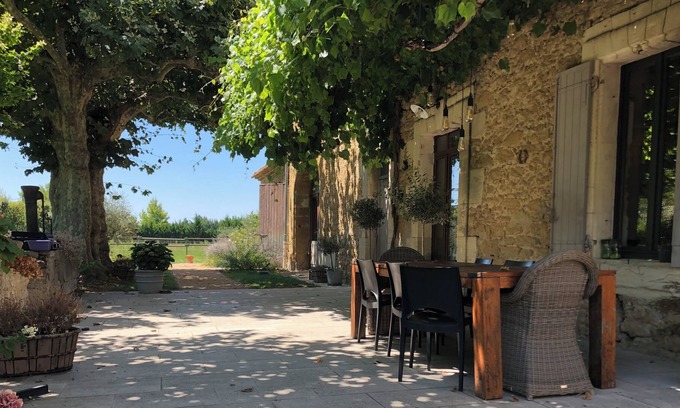 Althen-des-Paluds Otro | Vrbo Property