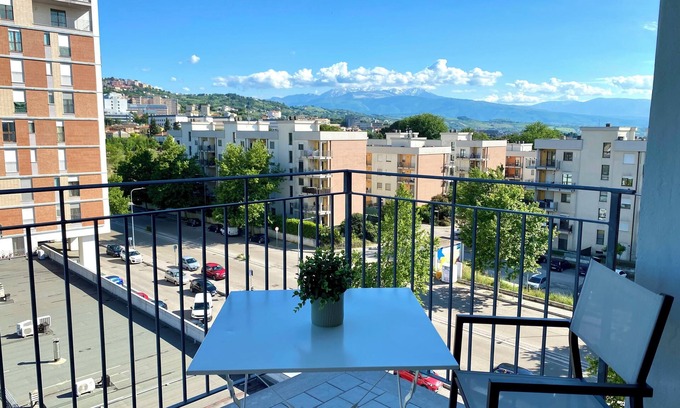 Chieti Apartamento | Vrbo Property