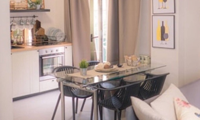 Caserta Apartamento | Vrbo Property
