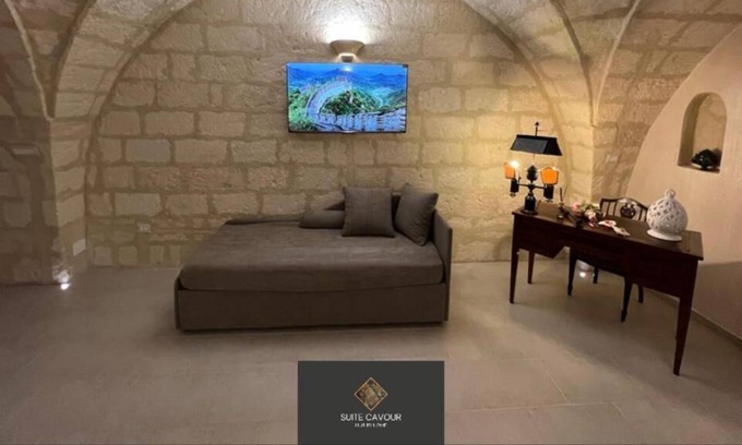 Taranto Apartamento | Vrbo Property