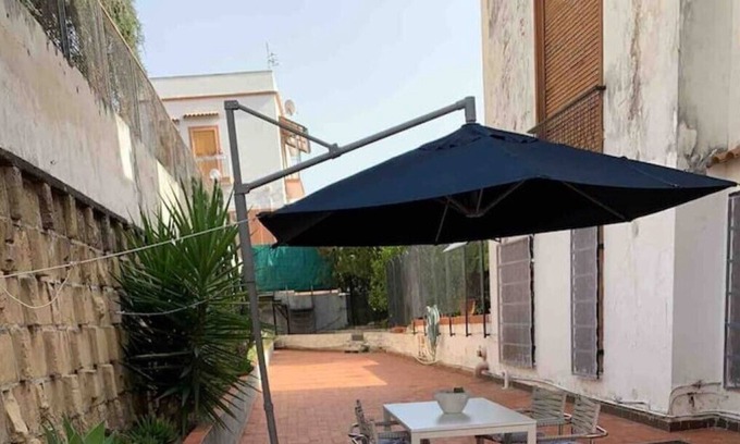 Torre del Greco Apartamento | Vrbo Property