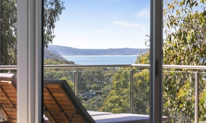 Lorne Casa | VUE DE MER - Delicia moderna