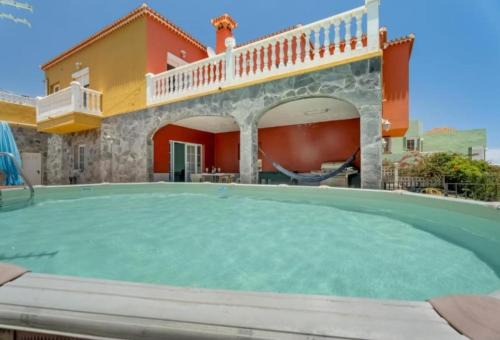 Brena Alta Apartamento | VV Casa Marire "by henrypole home"