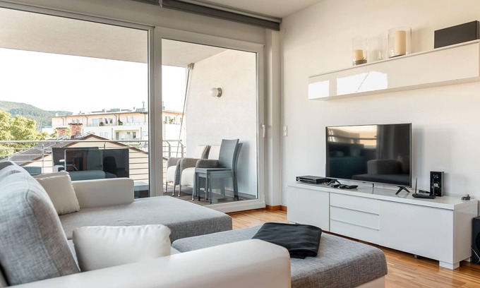 Poertschach am Woerthersee Apartamento | Wörthersee-apartment mit Privatem Seezugang