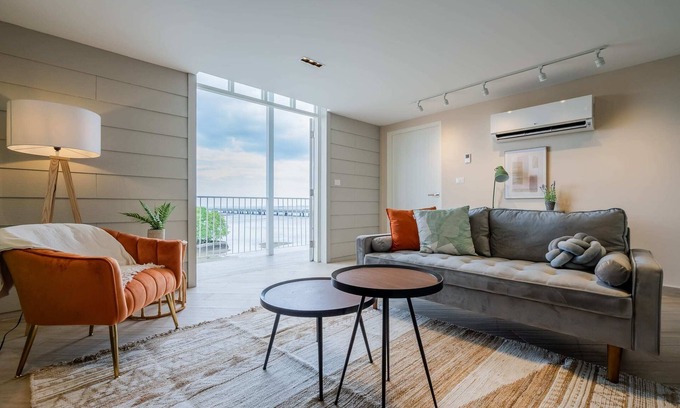 Casco Viejo Apartamento | w*| Elegant 3BR with Modern Terrace in Panama