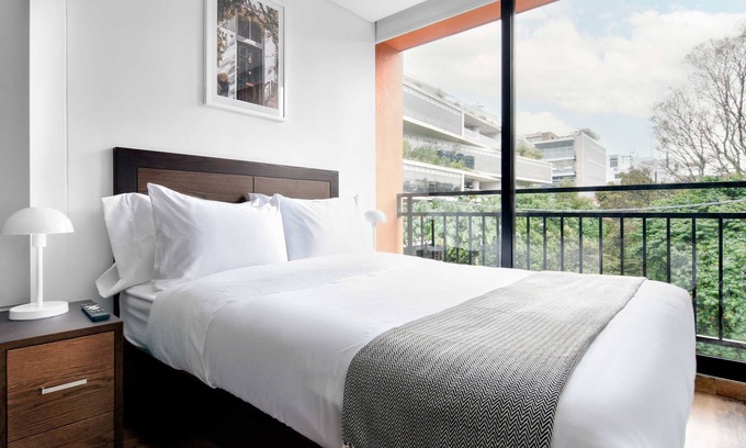 Chico Norte Apartamento | w* | Elegant Loft w/Terrace in Bogota