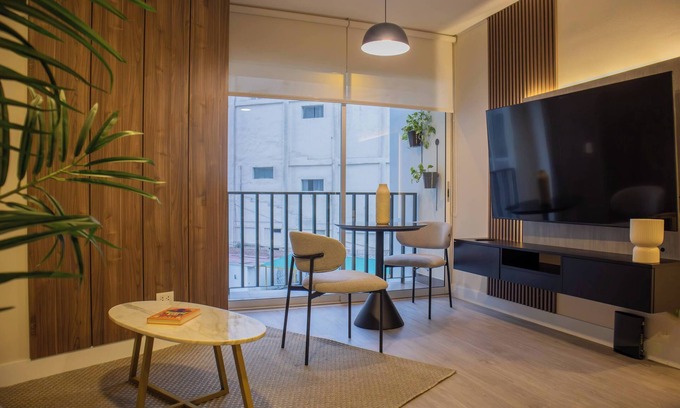 San Isidro Centro Financiero Apartamento | w* | Exceptional 1BR w/Balcony in San Isidro