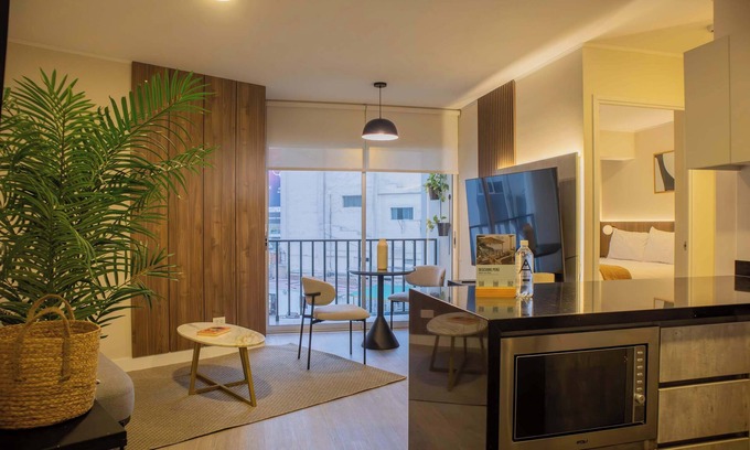 San Isidro Centro Financiero Apartamento | w Exceptional 1BR w Balcony in San Isidro