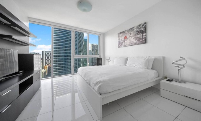 Downtown Miami Apartamento | W Miami - LUXURY condo w/Amazing Views
