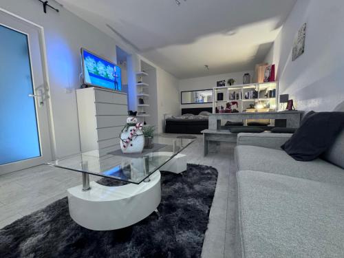 Bueckeburg Apartamento | W2 Kontaktloser 24h CHECK IN, kostenloses W-Lan, Küche, Parkplatz