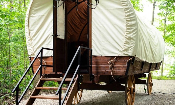 Houston Apartamento | WAGON 1 in The Graystone Ranch in the Woods