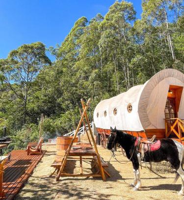 Campos do Jordao Chalet De Esquí | Wagon Cella faroeste com Spa em Campos