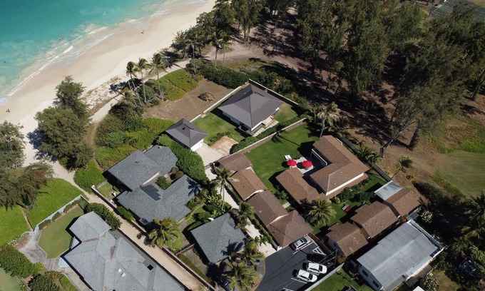 Waimanalo Beach Cabaña | Waimānalo Beach Cottages 2 min walk to the beach!