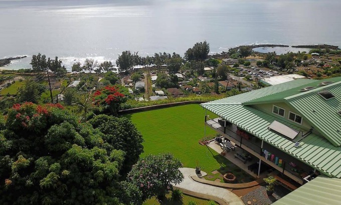 Pupukea Casa | Waimea Bay Luxury Estate Views & Hot Tub