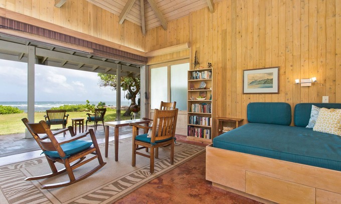 Hauula Casa | Waipuna - Bienvenido a Waipuna Cottage: ¡Finca aislada frente al mar con vistas panorámicas!
