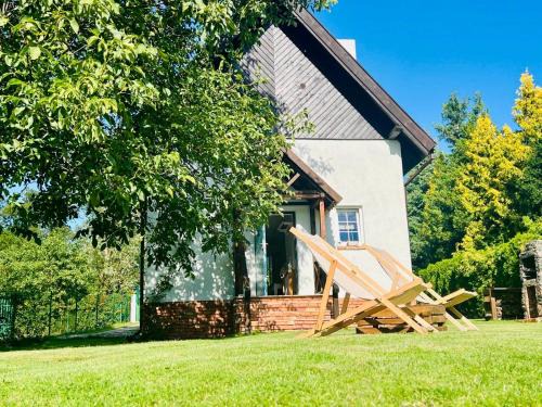 Mikolajki Casa | Wakajki - domek z balią blisko jeziora i centrum Mikołajek