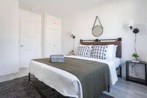 Panorama City Casa | Wakefield Cozy Stay foosball FirePit Hammock