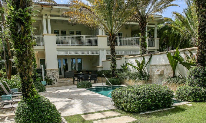 Rio Grande Casa | Waking up in a tropical reserve with the sound of the sea caressing your soul.