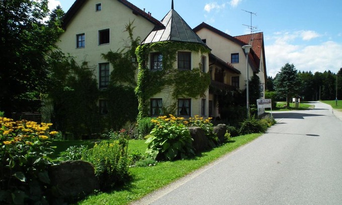 Wiesenfelden Casa | Waldgasthof - Hotel Schiederhof