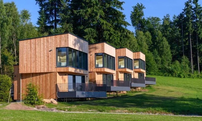 Bodenmais Chalet De Esquí | Waldschlafhäusl on the edge of the forest with sauna
