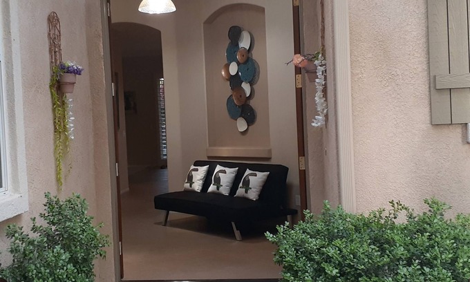 Indio Condominio | 🎶WALK 🎸2 COACHELLA 🎡FUN♡IN THE SUN@RESORT@Gated Community@ ♡Sunshine ♡ZEN♡