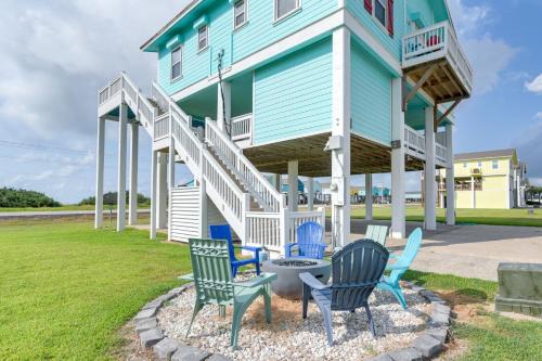Port Bolivar Casa | Walk to Beach Home with Hot Tub and Deck in Gilchrist