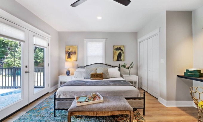 Wilkinsburg Apartamento | Gather Outside * Bring Your Bike * Sleeps 11