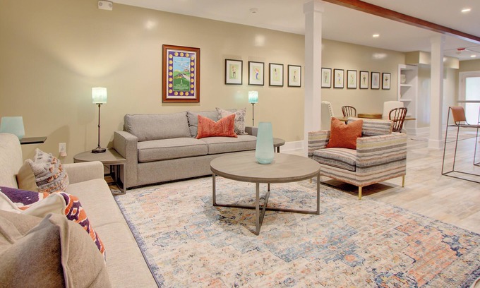 Charleston Historic District Condominio | Walk to Charleston’s Best Dining and Entertainment